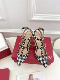 Picture of Valentino Shoes _SKUValentinosz35-40920283.5CMJX0314